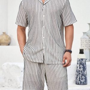 Manfinity KASUA Men Striped HollowCollar Shirt And Shorts Casual Suit